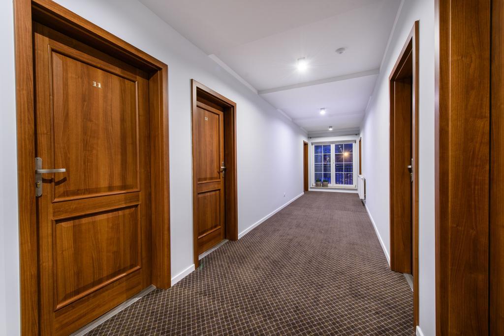 Hotel Nowy Dwor Trzebnica Luaran gambar
