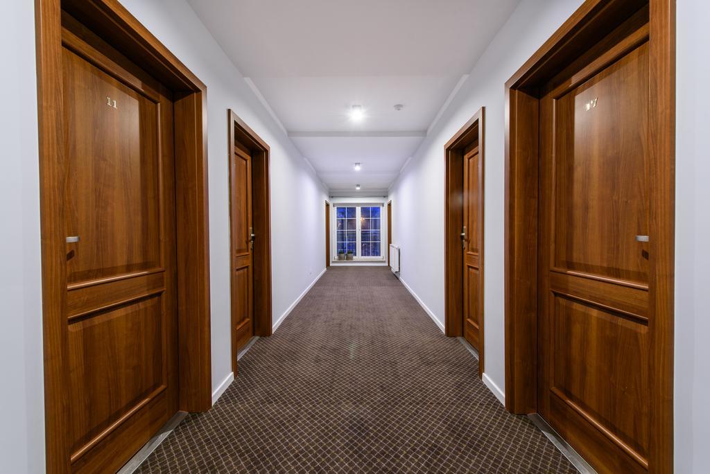 Hotel Nowy Dwor Trzebnica Luaran gambar