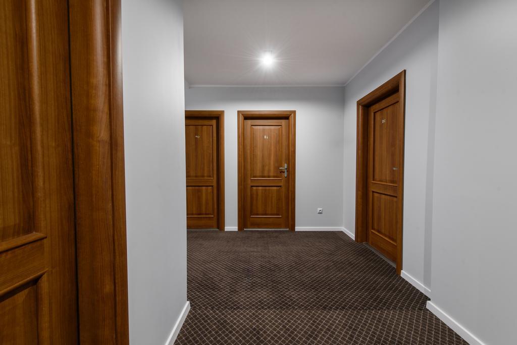 Hotel Nowy Dwor Trzebnica Luaran gambar