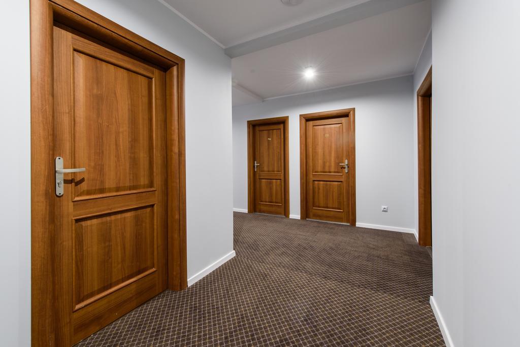 Hotel Nowy Dwor Trzebnica Luaran gambar